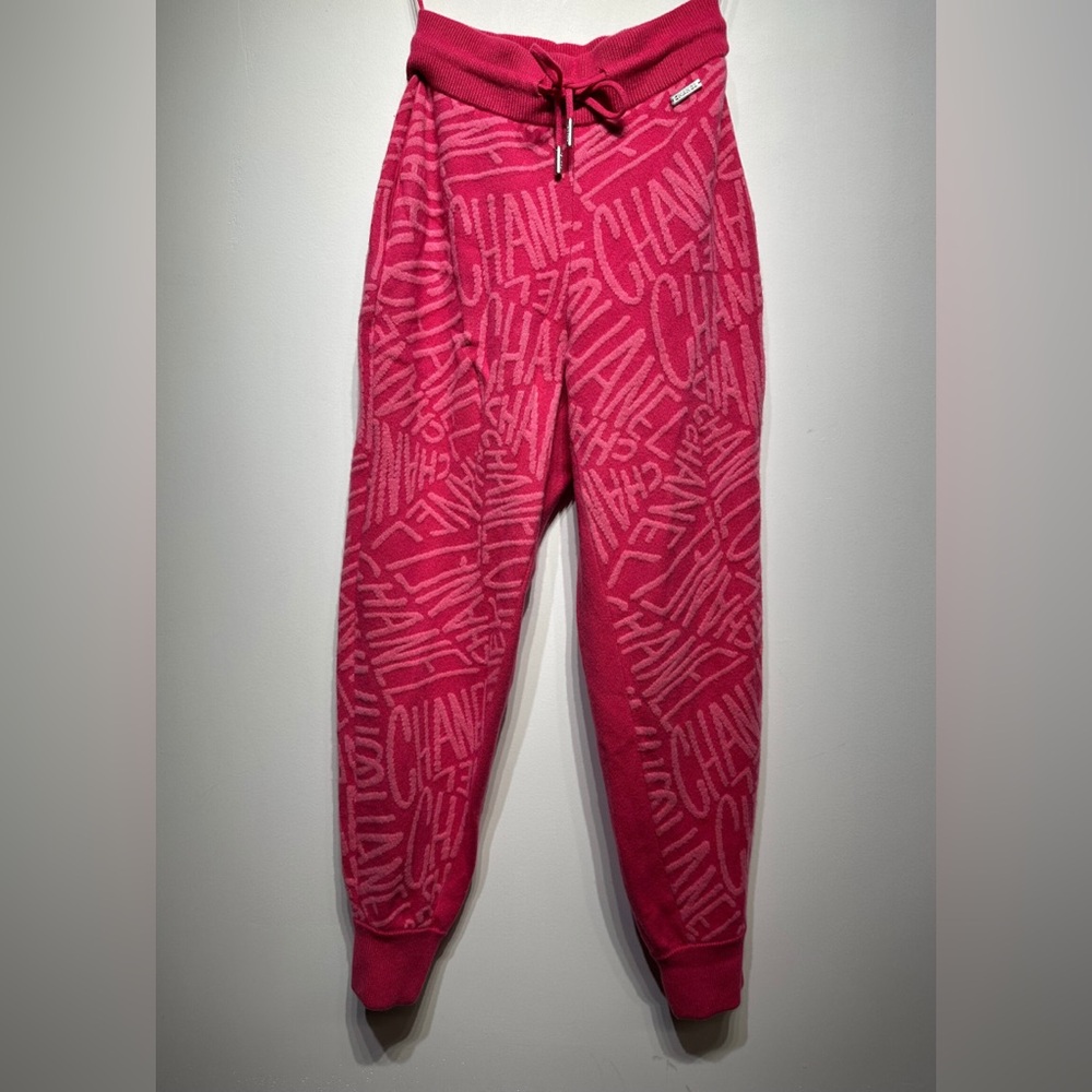 CHANEL 2021 Resort Cashmere Pants